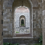 Arches en Pierre Alignées