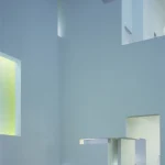 Architecture Moderne et Minimaliste avec Lumières Douces