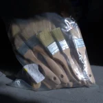 Ensemble de pinceaux dans un sac en plastique