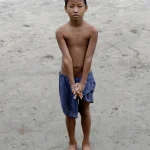Enfant sur une plage