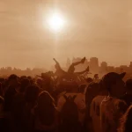 Concert en plein air au coucher du soleil