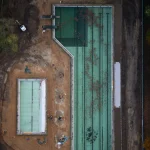 Chantier de piscine vue aérienne