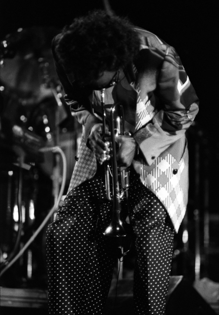 AKG3543140.webp Trompettiste en concert – Image 1