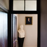 Buste et Portrait dans un Intérieur Classique