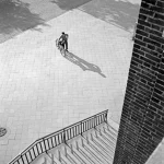 Cycliste en solitaire vu d'en haut