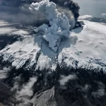 Éruption volcanique sous une calotte glaciaire