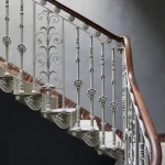 Rampe d'escalier en fer forgé élégante