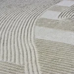 Jardin de sable japonais avec motifs zen