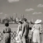 Vue des années 30 sur Manhattan depuis un quai