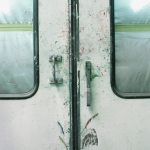 Poignée de porte d'une cabine de peinture