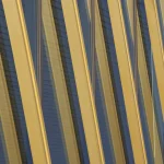 Façade moderne avec structures jaunes et reflets