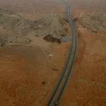 Route Traversant le Désert Vue du Ciel
