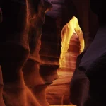 Antelope Canyon éclairé par la lumière du soleil